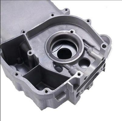 Thép đúc các bộ phận xe máy crankcase với thiết kế tùy chỉnh và xử lý bề mặt